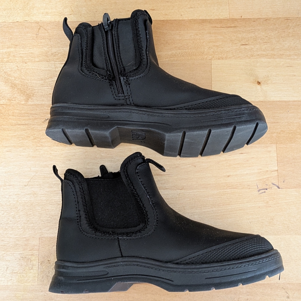 Zara Unisex Toddler Shoes Size 25